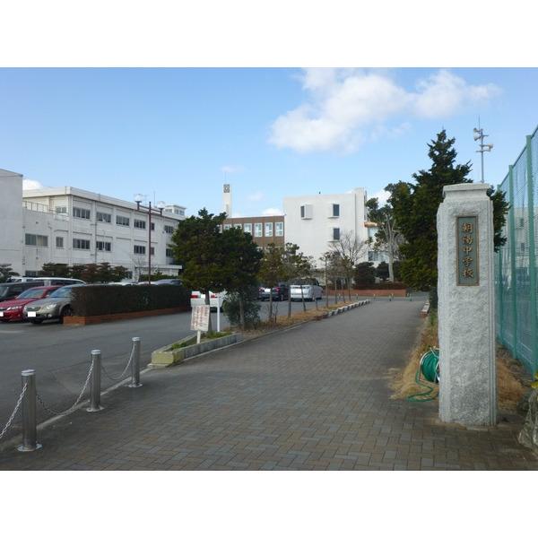 津市立朝陽中学校：782m