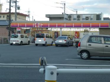 サークルK津市南新町店：910m