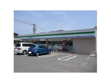 ファミリーマート津久居中町店：342m