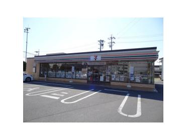 セブンイレブン津市一身田中野店：480m