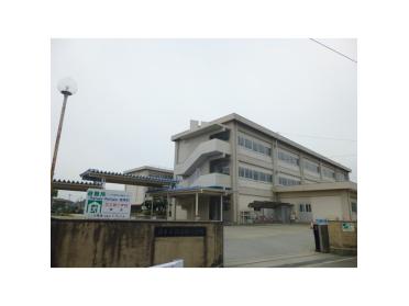 津市立北立誠小学校：1403m