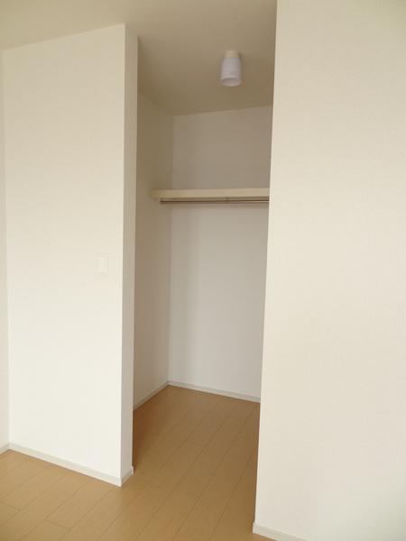 トリコローレ　ロッソ 部屋画像