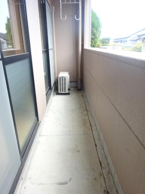 シャトー　ドゥ　ブリヤン バルコニー