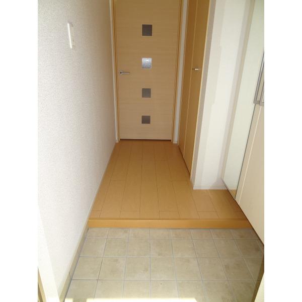 マレノワール　Ｂ 玄関