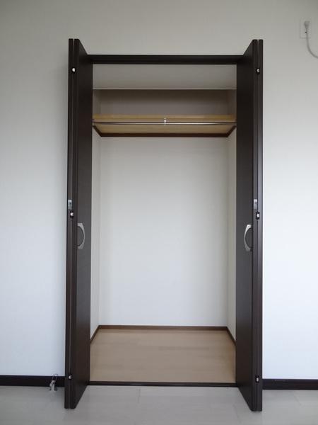 津ロードリーマンション 収納