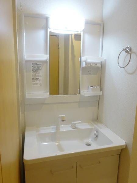 ナリッシュ　トロワ 洗面