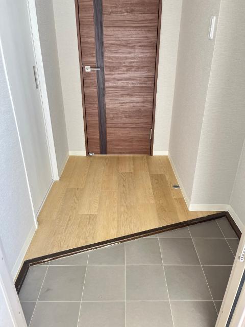 ハイツエクセル 玄関