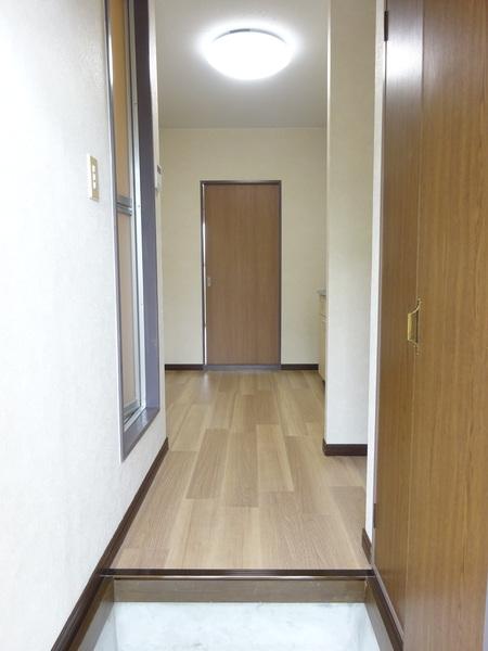 カーサリバティー 玄関