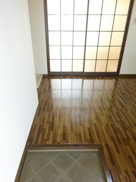 フィルハイツ 玄関