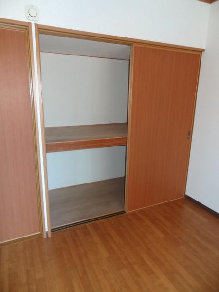 メゾン新町 収納