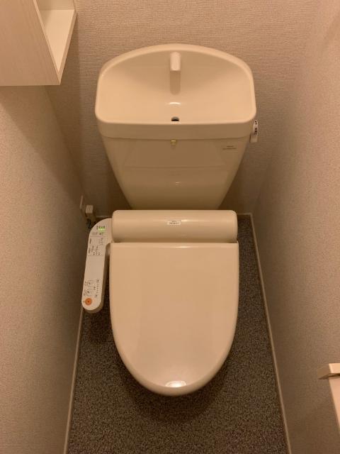 デネブ トイレ