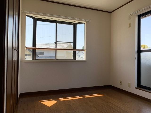 レークサイドヴィラ　Ｄ 部屋画像