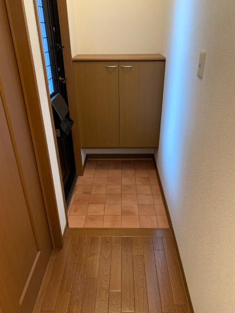 サニーホームズYAKENO 玄関