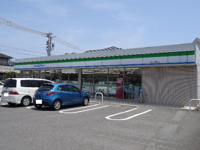 ファミリーマート津久居中町店：341m