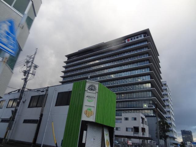 百五銀行本店：956m