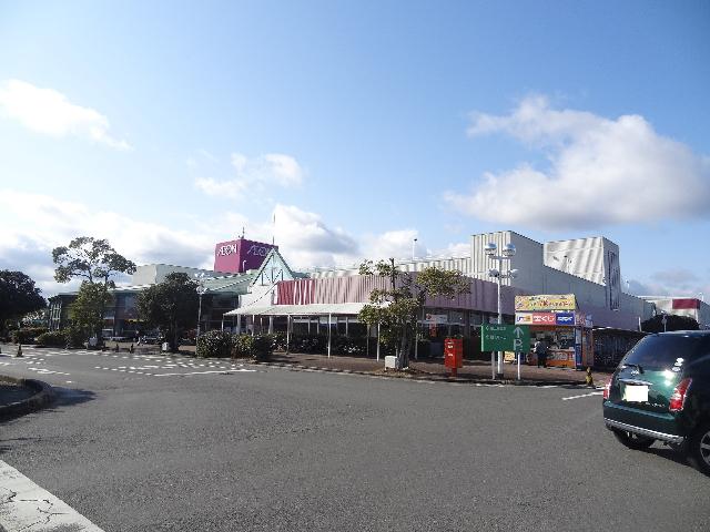 イオン久居店：1011m
