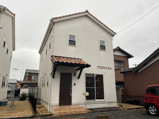 プロヴァンス北口 外観