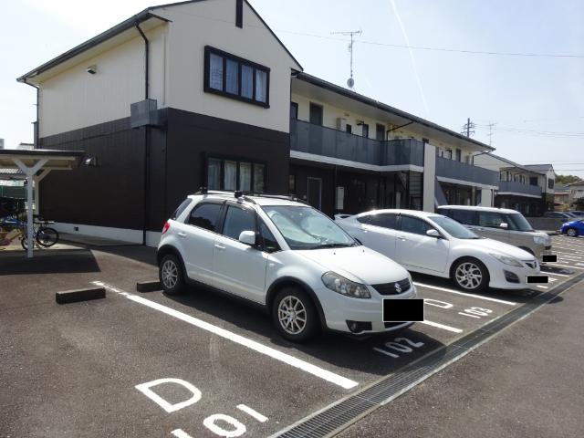 セントヒルズ　D棟 駐車場