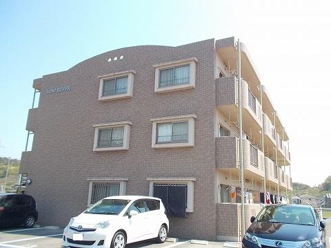 ナウリヴァー（302） 外観
