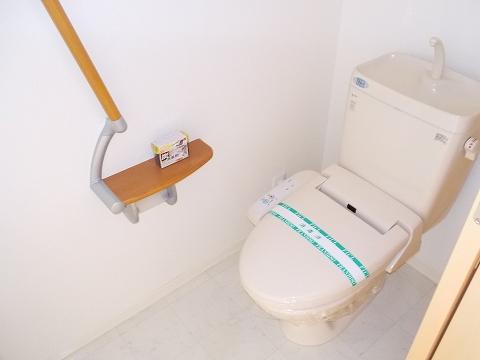 シャーメゾンきびじ C（107） トイレ