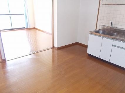 モンルポ（202） 部屋画像
