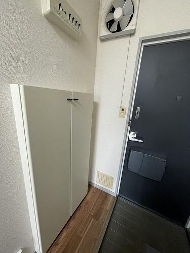 サンライフひろみね C（21） 玄関
