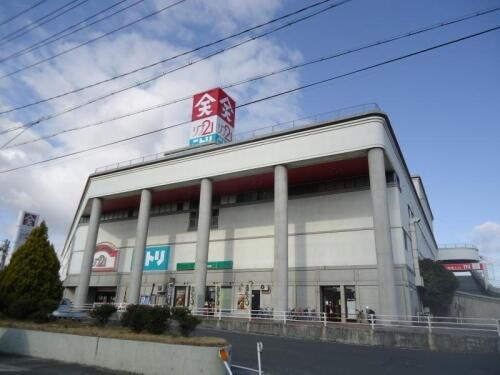 天満屋総社ショップ：1258m