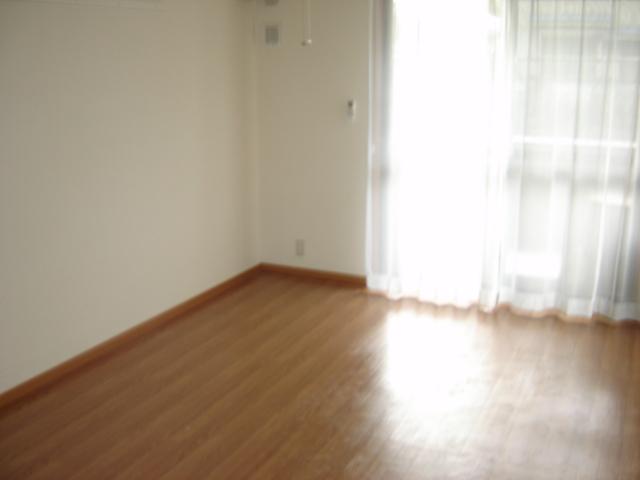 ピアッツア紗梨 部屋画像