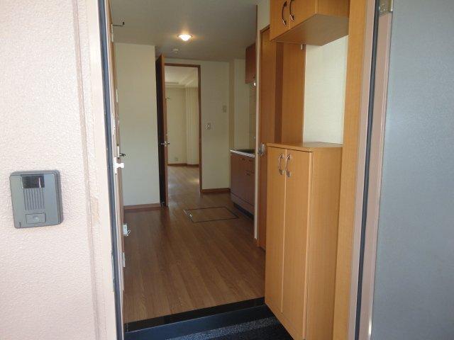 ピアッツア紗梨 玄関