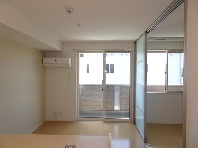 アースガーデンＳＯＪＡ（205） 部屋画像