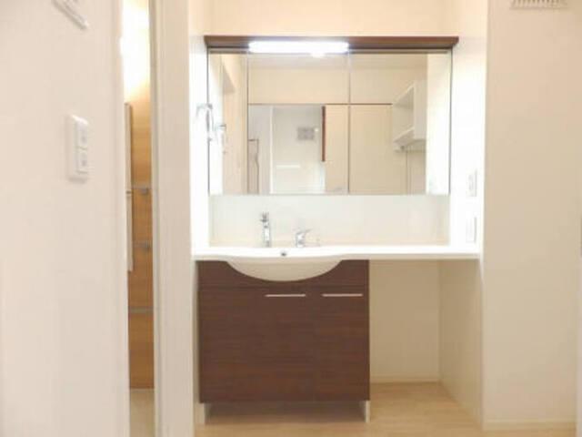 アースガーデンＳＯＪＡ（301） 部屋画像