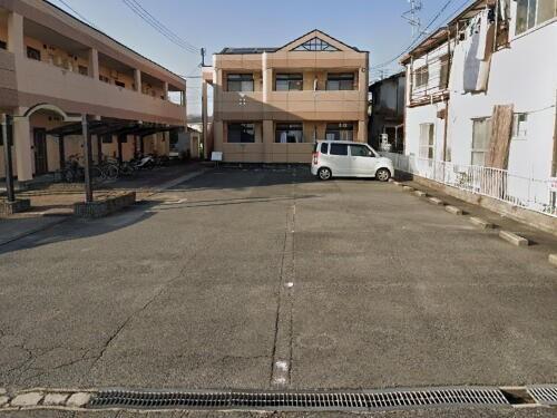 サンルームあじさい 駐車場
