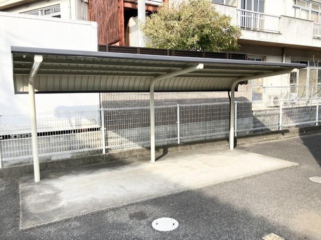 ソプラ･コート（101） 駐車場
