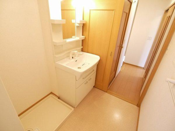 ジュネス・カーサ 洗面