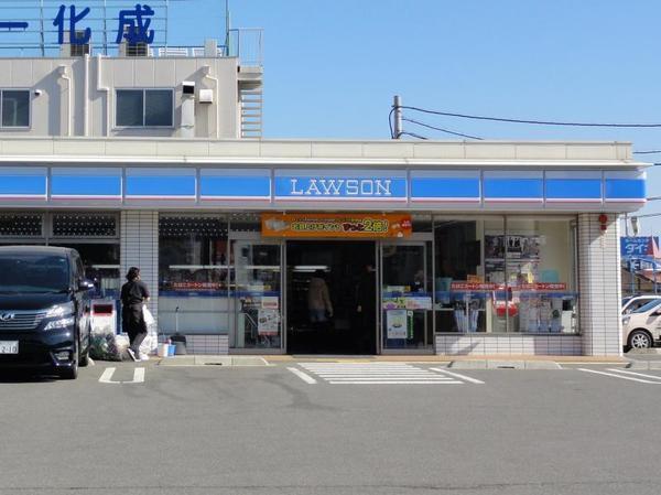 ローソン神戸伊川谷潤和店：238m