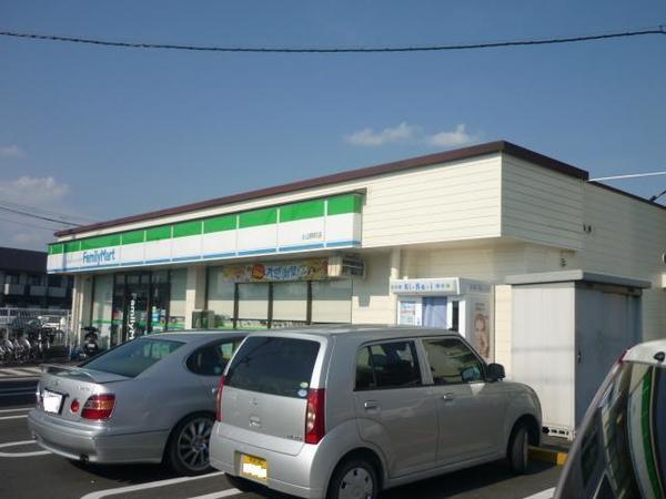 ファミリーマート土山駅前店：443m