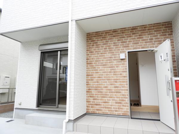 ロタス東藤江 エントランス