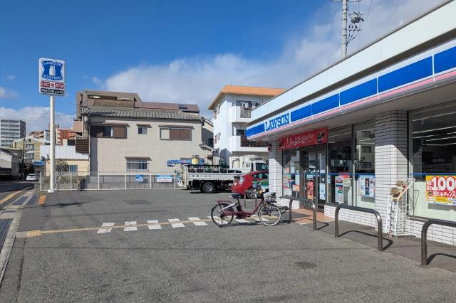 トーホーストア明石小久保店：811m
