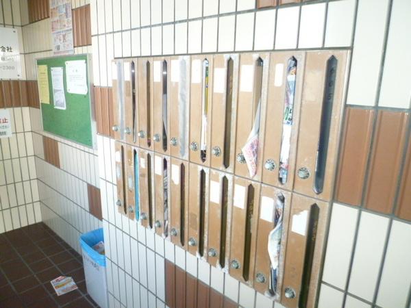 ＹＫハイツ中崎２ エントランス