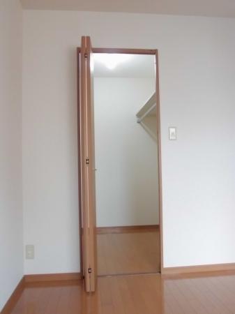 ラフィーネ二ツ屋 収納