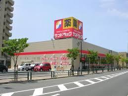 サンドラッグ明石南店：377m