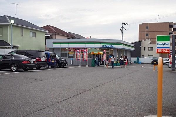 ファミリーマート明石住吉店：106m