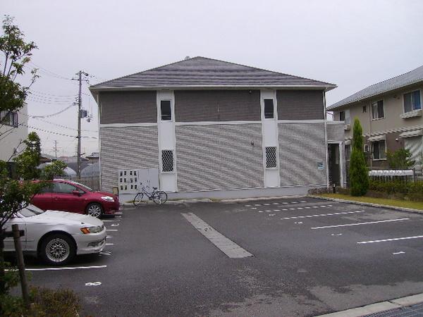 メルベーユ神戸 駐車場