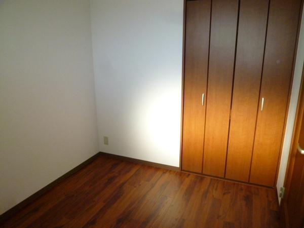 ＹＫハイツ西明石北 収納