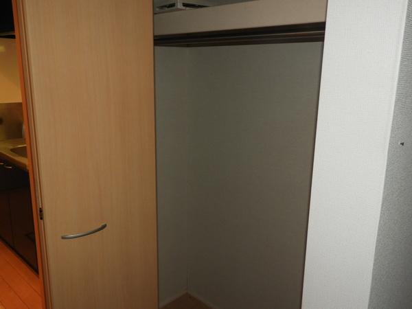 ユニベール神戸 収納