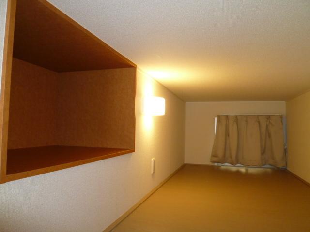 アゼリア その他