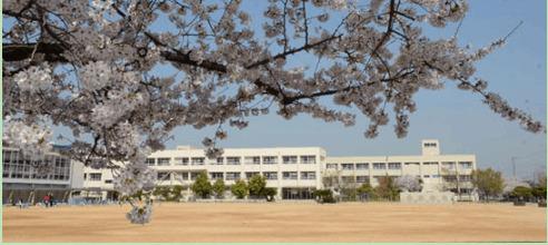 播磨町立蓮池小学校：669m