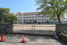 明石市立藤江小学校：712m