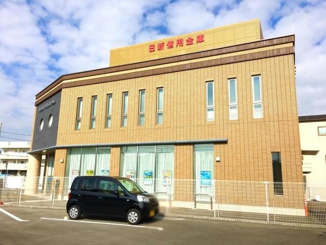 日新信用金庫江井ヶ島支店：1239m