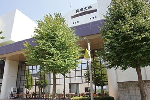 私立兵庫大学：8017m
